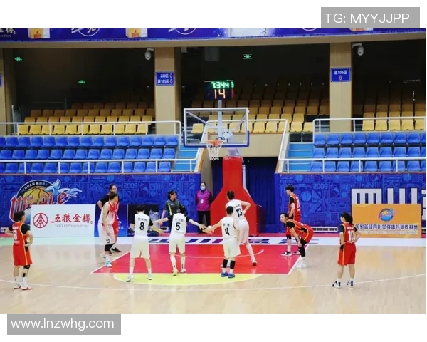 上海篮球队在篮球团队协作排行榜中荣获第三名展现出强大团队实力